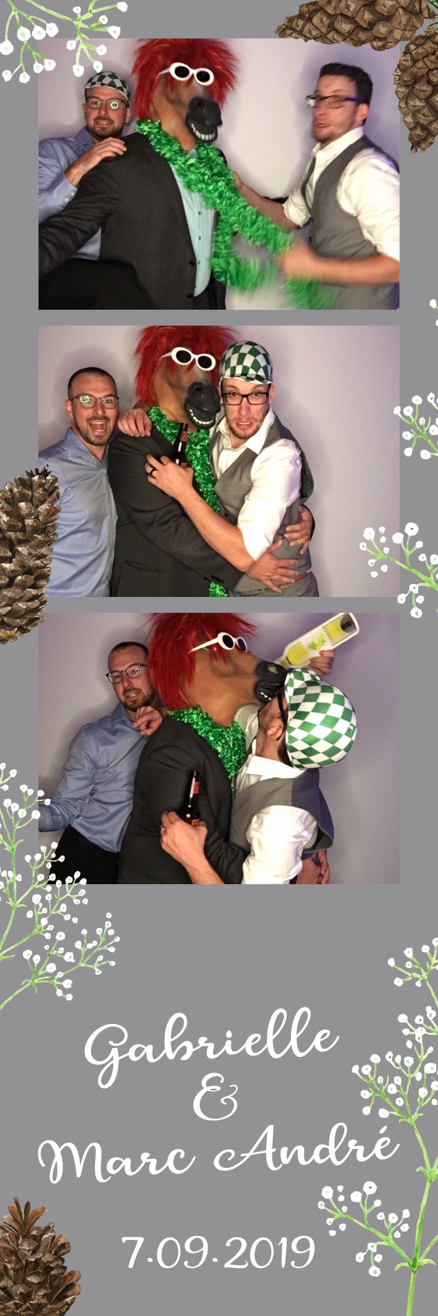 Mariage de Gabrielle et Marc-André | View more photos from the event at album.pbooth.red/u/Photobooth-RED/Mariage-de-Gabrielle-et-Marc-André